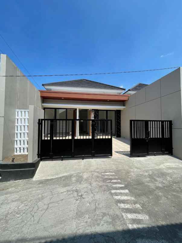 rumah sleman