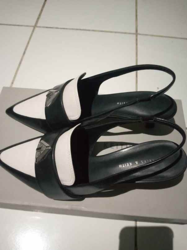 sepatu dan sandal jakarta barat