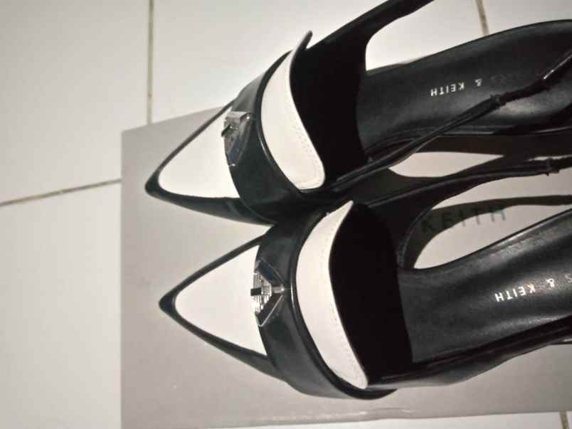 sepatu dan sandal jakarta barat