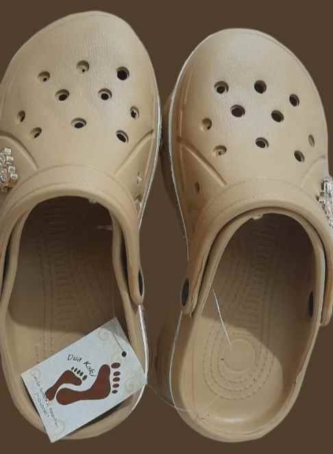 sepatu dan sandal ngaglik