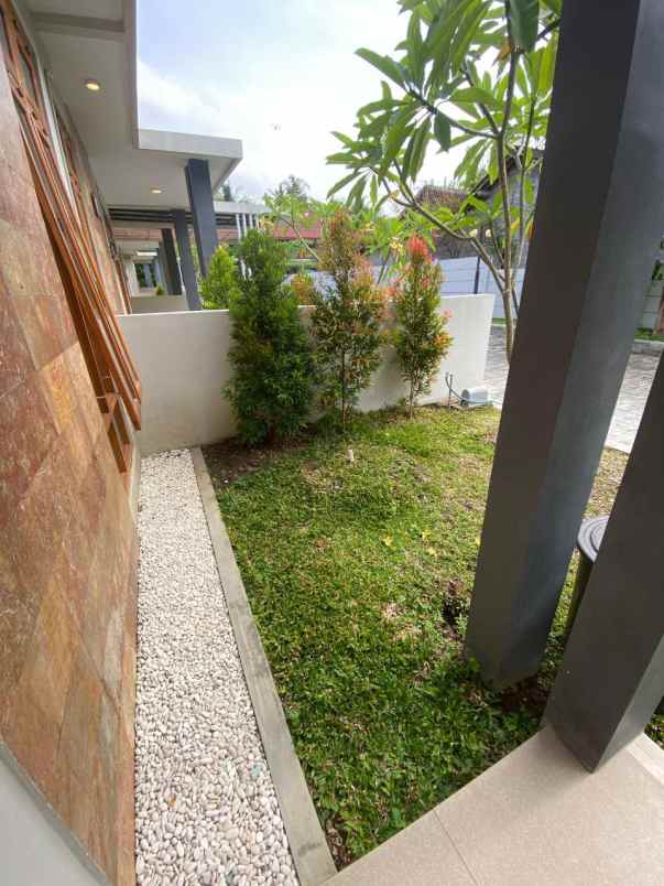 rumah kulon progo