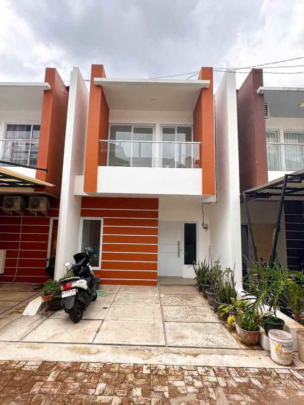 rumah bekasi