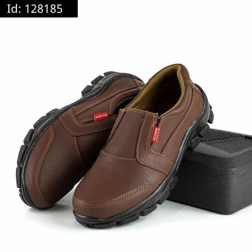 sepatu dan sandal pria tegalsari