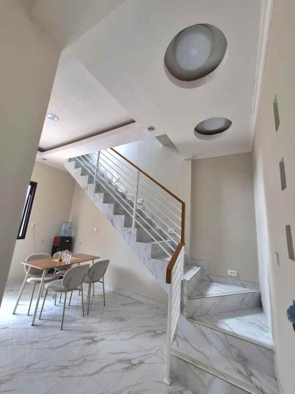 rumah bekasi selatan