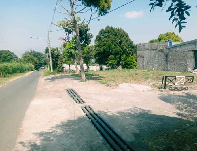tanah ngamprah
