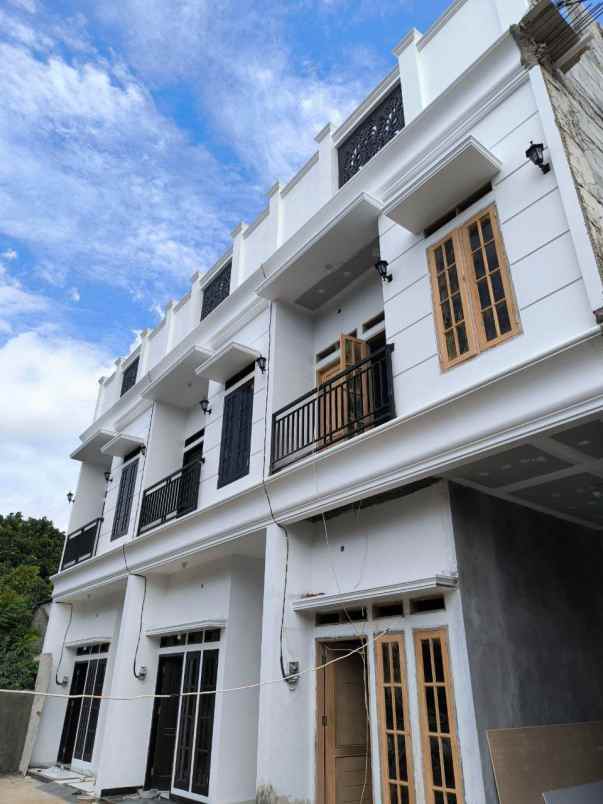 rumah kramat jati