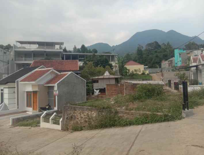 tanah bandung