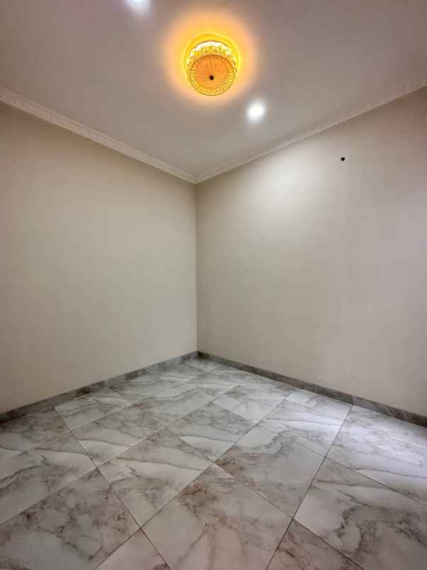 rumah bekasi