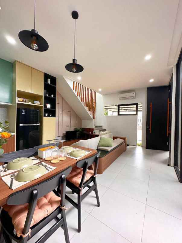 rumah jakarta timur