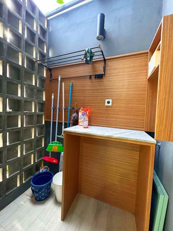 rumah jakarta timur