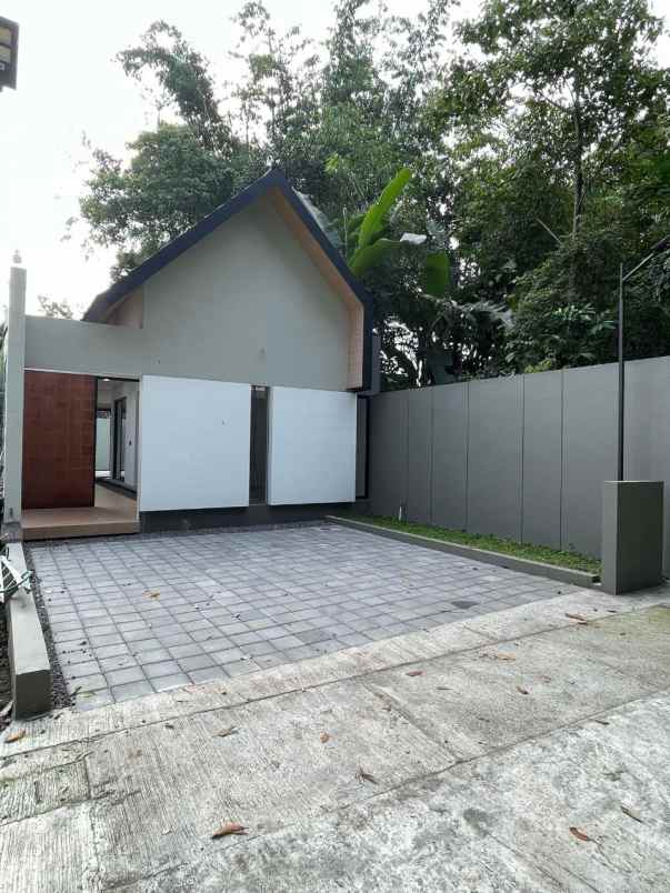 rumah sleman