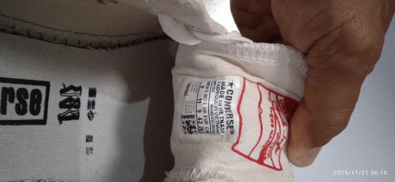 sepatu dan sandal pria wonoayu