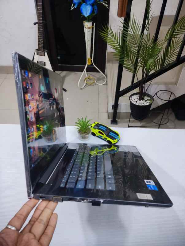 laptop tangerang selatan