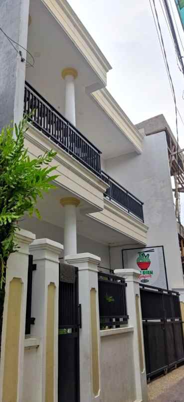 rumah cinere