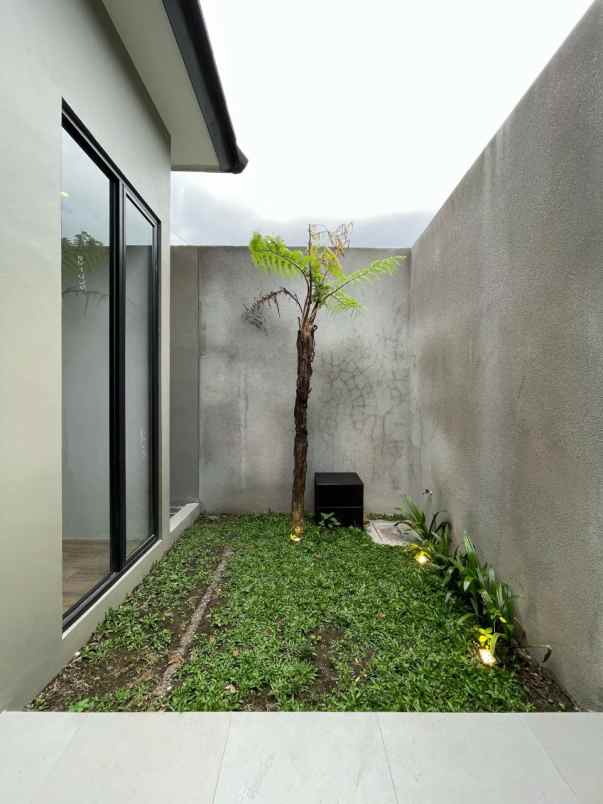 rumah seyegan