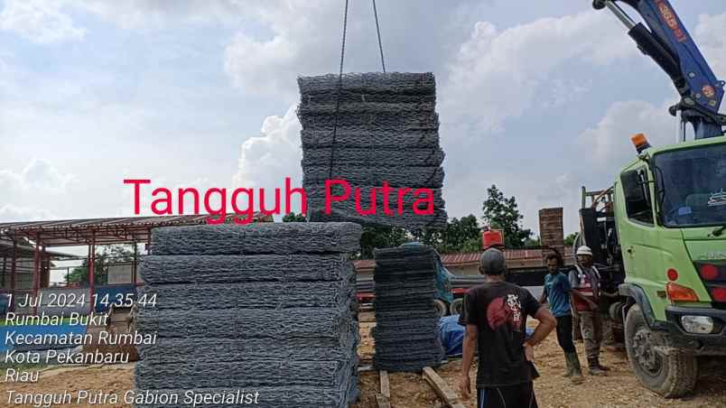 alat bangunan kampar