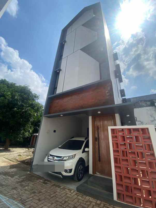 rumah cilandak