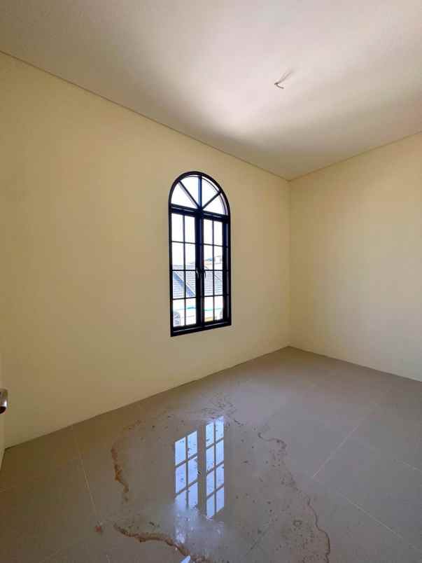rumah jakarta timur