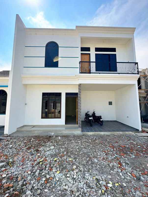 rumah jakarta timur