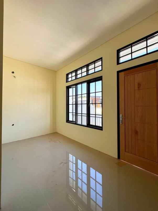 rumah jakarta timur