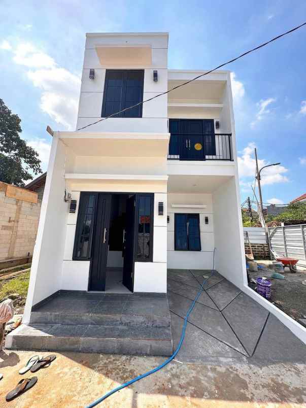rumah jakarta timur