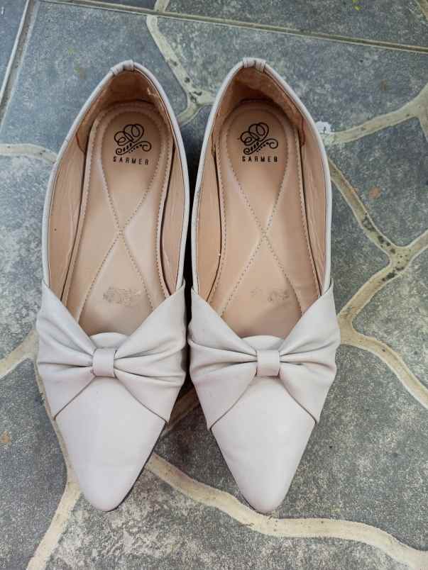 sepatu dan sandal cilaku