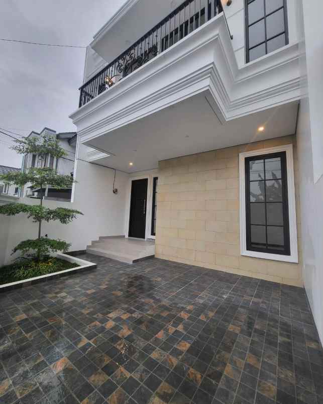 rumah ciracas
