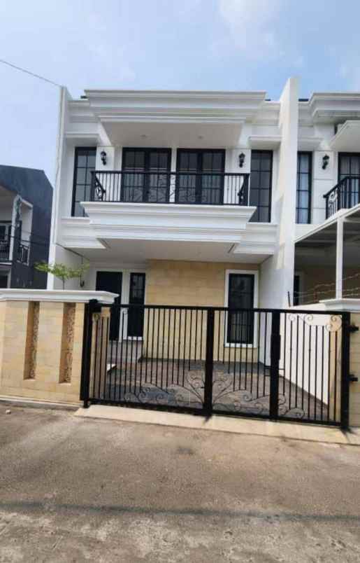 rumah ciracas