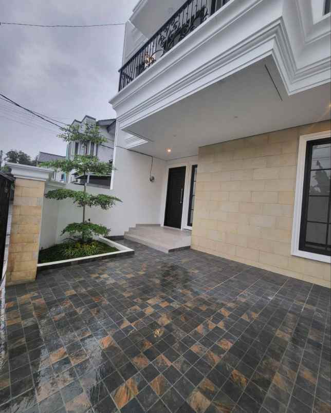 rumah ciracas