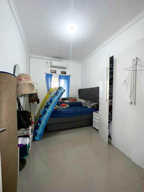 rumah duren sawit