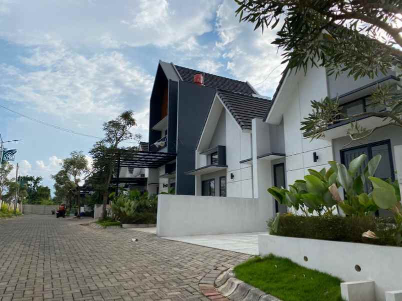 rumah lowokwaru