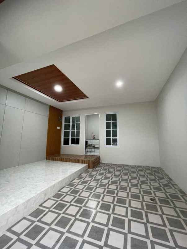 rumah bekasi