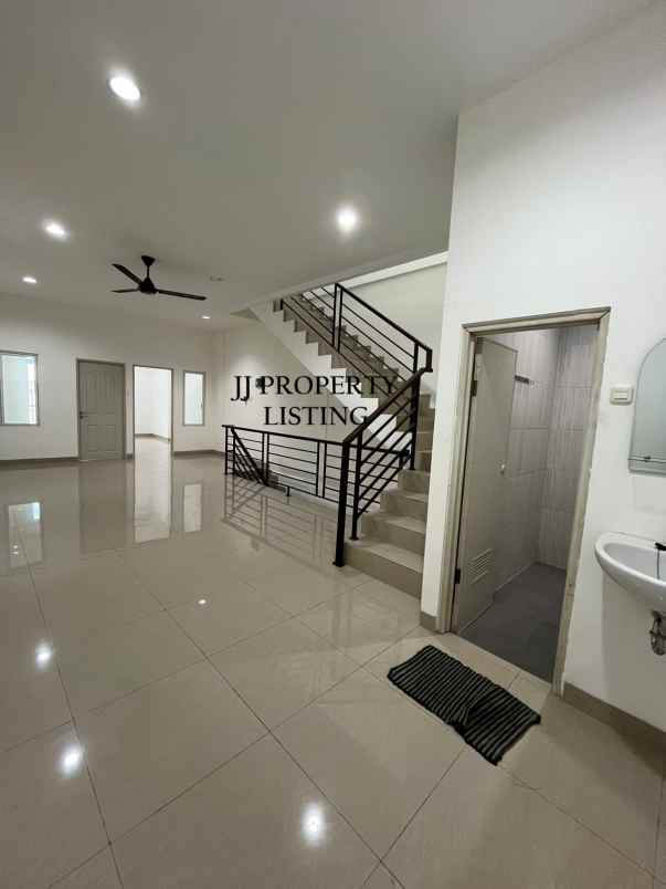 rumah cengkareng