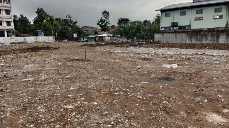 tanah jakarta timur