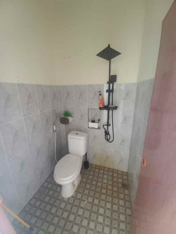 rumah tajur halang