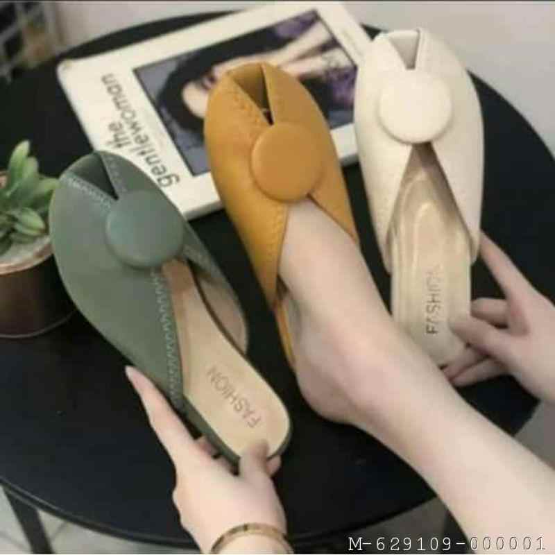 sepatu dan sandal cibodas