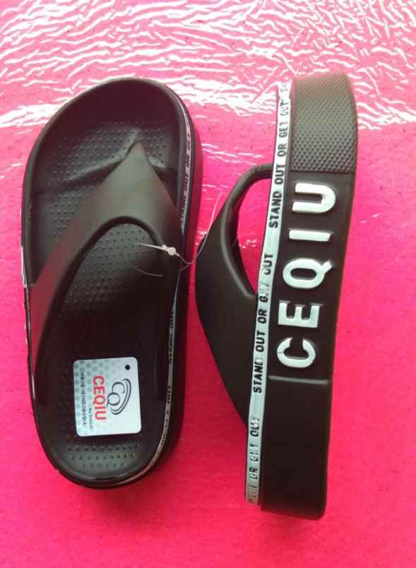 sepatu dan sandal tangerang selatan