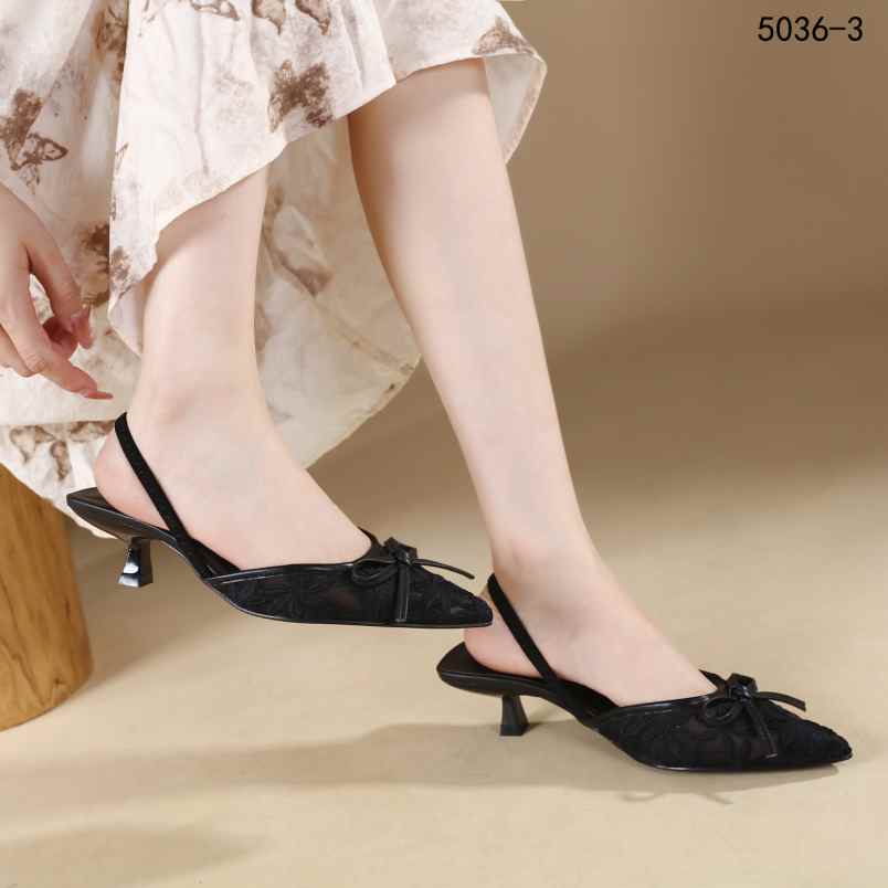 sepatu dan sandal tangerang selatan